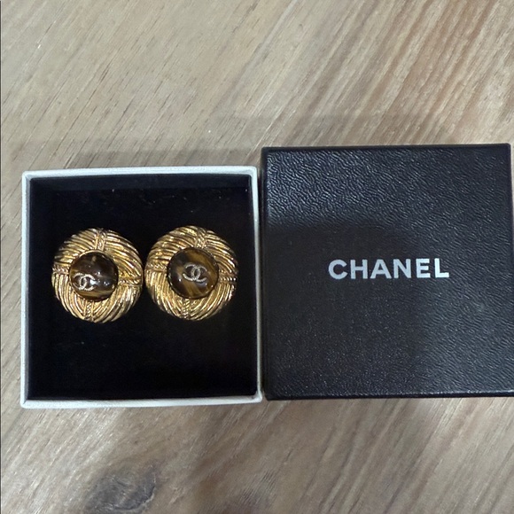 tiger eye chanel  Logo Earrings - Picture 8 of 8